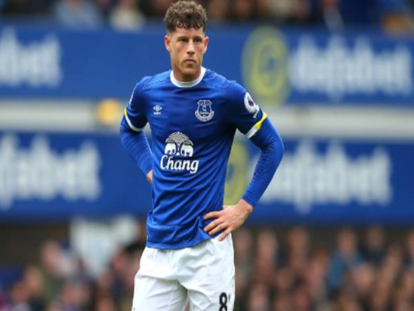 Ross Barkley trong màu áo Everton