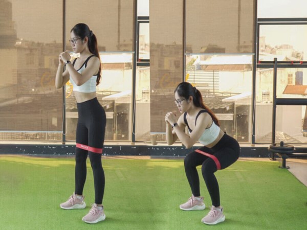 Bài tập bước ngang với dây kháng lực Bài tập bước ngang với dây kháng lực