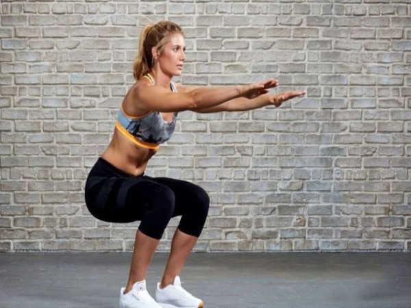 Kỹ thuật squat đúng cách để tránh chấn thương Kỹ thuật squat đúng cách để tránh chấn thương