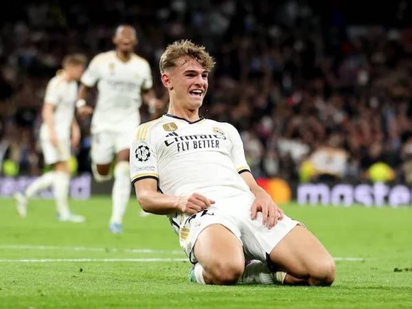 Tin Chelsea 22/4: Nico Paz đang được Chelsea nhắm đến Tin Chelsea 22/4: Nico Paz đang được Chelsea nhắm đến
